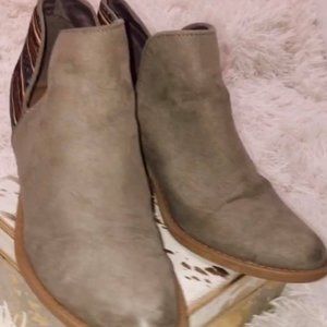 Qupid Wedge Leather Shoes